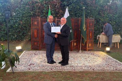 Agostino Da Polenza premiato a Roma dal governo pakistano: un riconoscimento alla cooperazione scientifica tra Italia e Pakistan